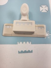 Martha Stewart Crafts "Accent Edge" Paper Punch Cutter EUC