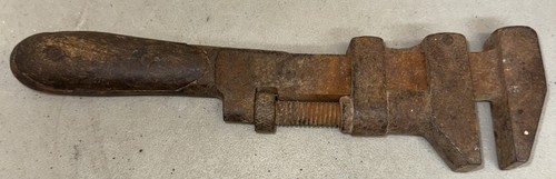 Vintage Antique Adjustable 10 1/2” Pipe Monkey Wrench Wooden Handle