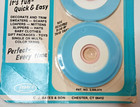 Zephr Pom Pom Maker C.J. Bates & Sons New on Card with Damage — photo 6