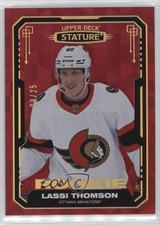 2021 Upper Deck Stature Rookies Red Design Variant 9/25 Lassi Thomson #124 1q2