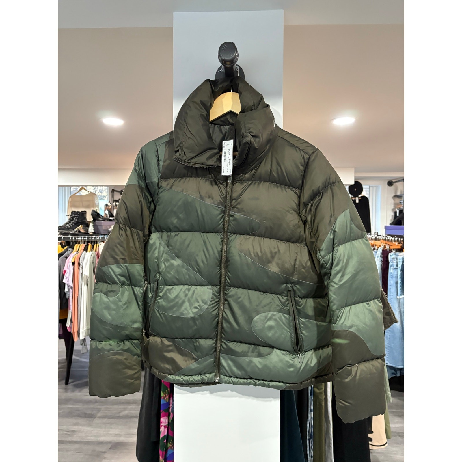 Lululemon Cloudscape Down Puffer Jacket Size 6 - image 1