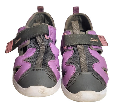 Clarks Toddler Sandals Size 8.5 Purple & Grey  Preowned Kids Shoes Antibacterial