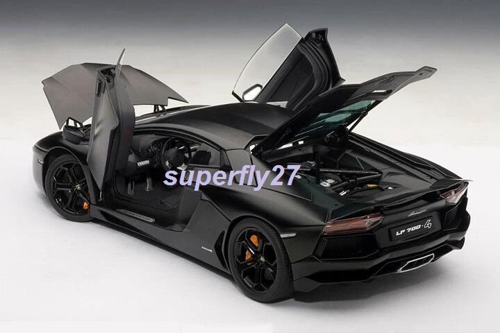 AUTOart Lamborghini Aventador Lp700-4 1 18 (74661) online kaufen 