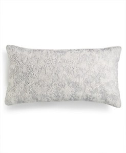 hotel collection throw pillows