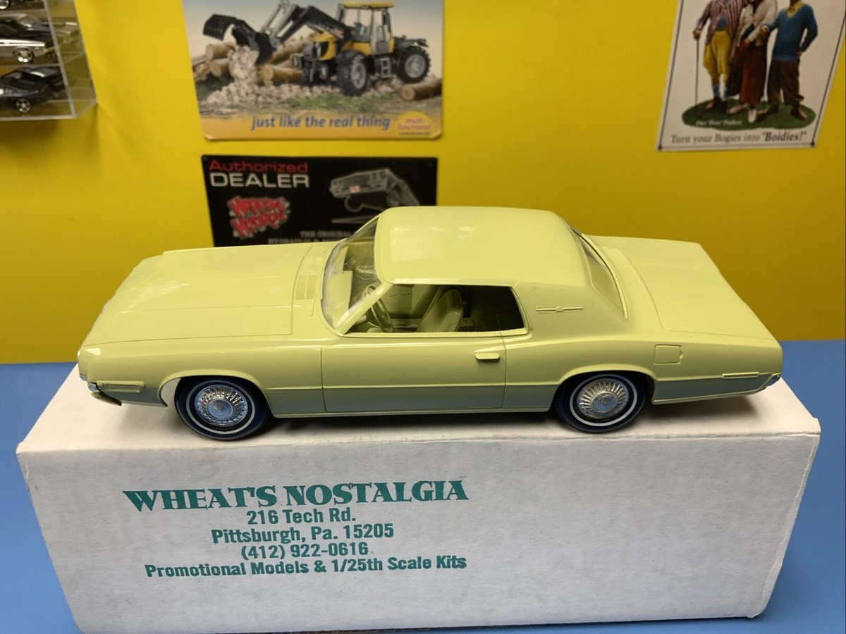 REVELL 1/18 THUNDERBIRD イエロー Revell Lowrider Magazine 1992 Thunderbird SC coupe : r/ModelCars