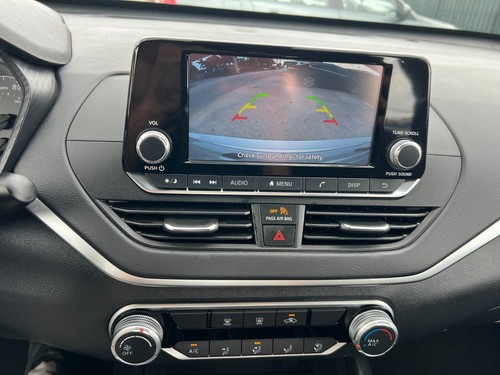 2022 Nissan Altima - Picture 25 of 26