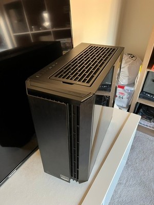 Seasonic Syncro Q7 Full Tower Case with 750W Power Supply 80 Plus Gold