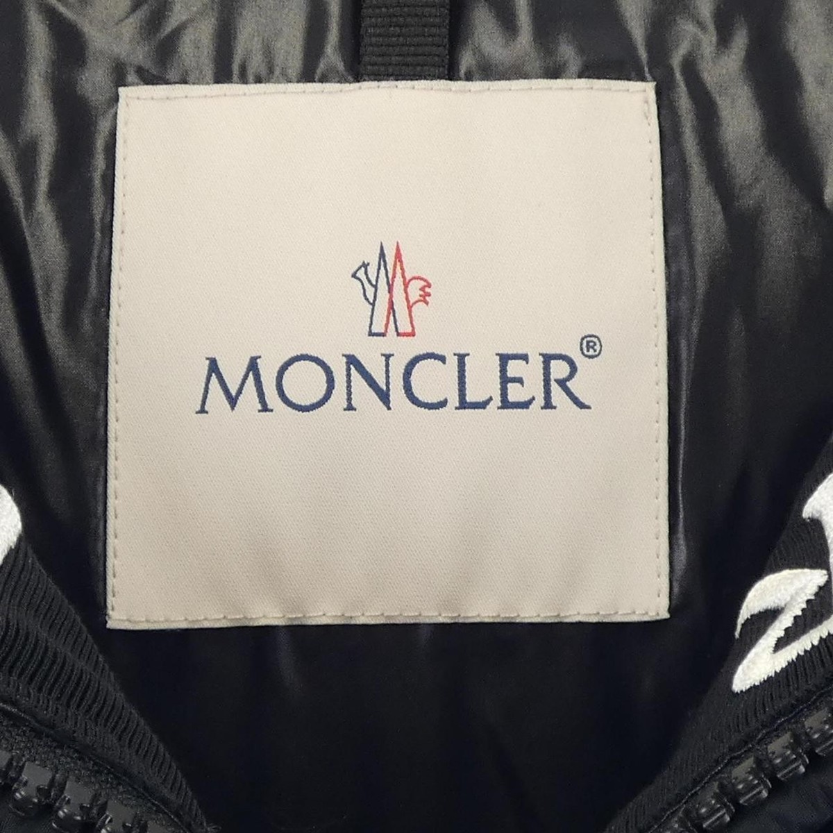 ✨超破格値！✨特別セール！MONCLER 2 MARIBEU ボタニカル 柄！ Moncler (モンクレール) | NUBIAN TOKYO 通販