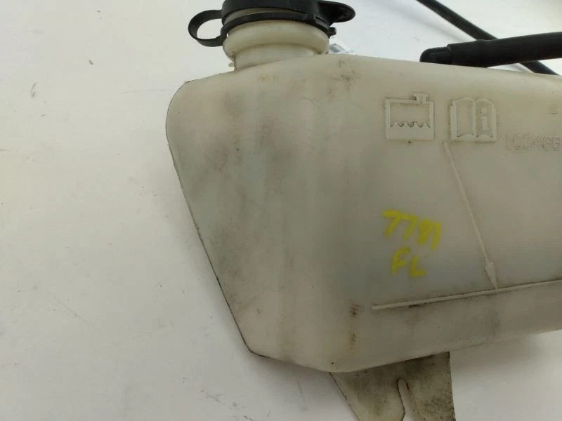Pontiac Grand Prix GXP Engine Coolant Overflow Reservoir Fits 2004-2008 - Image 2 of 4