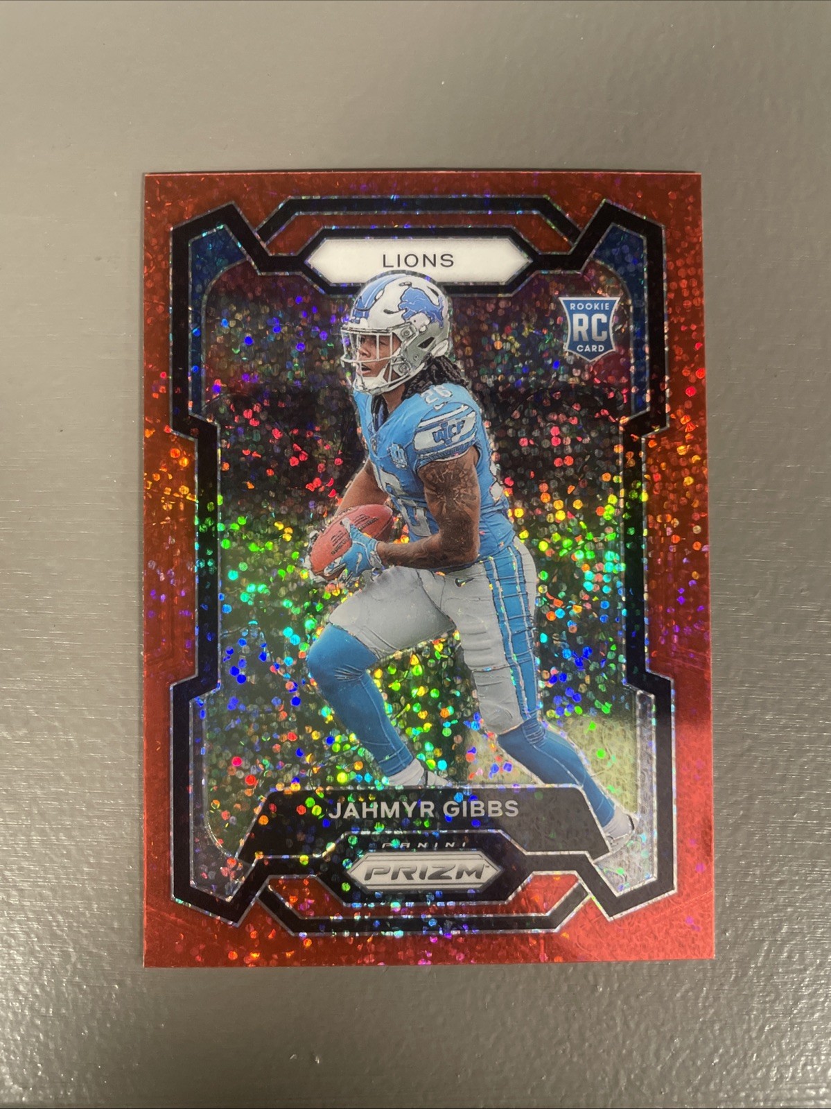 2023 Panini Prizm - Rookies Jahmyr Gibbs #331 Red Sparkle Prizm (RC)