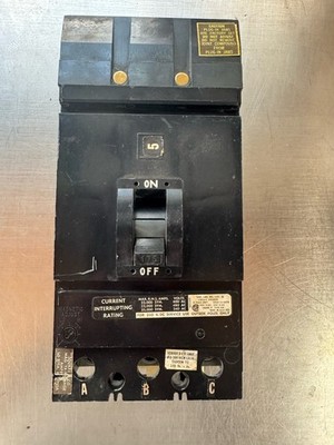 Square D 3 Pole 175 Amp 600 Vac LJ-4979 Circuit Breaker