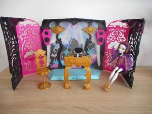 monster high party lounge