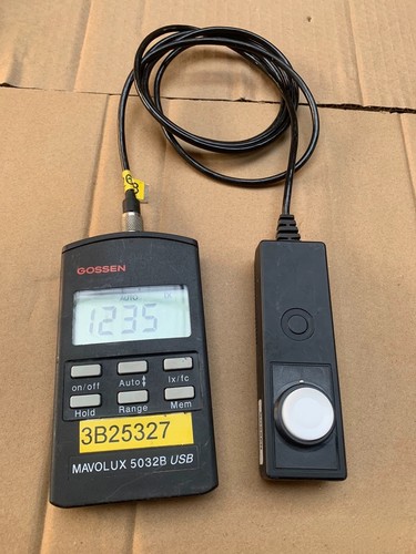 1 pcs USED Gossen MAVOLUX 5032B USB Light Meter