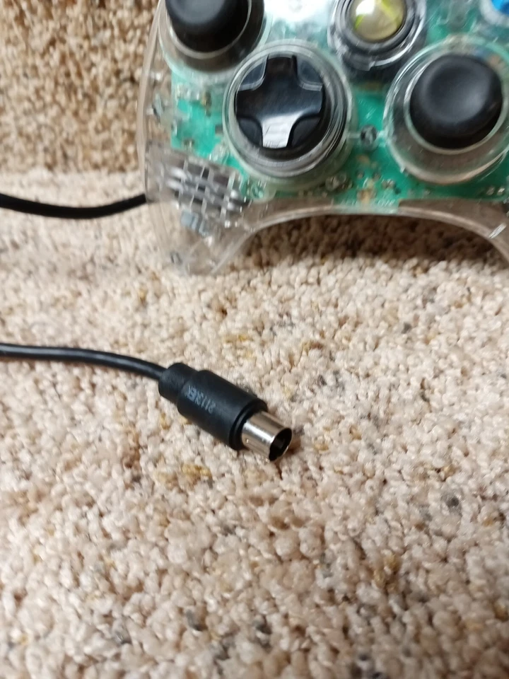 XBOX 360 Afterglow Wired Clear Controller Model PL-3702  - Image 4 of 4