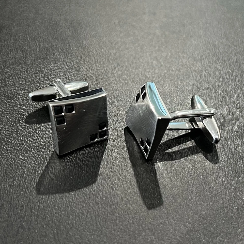 Pincel Wave Top Abotoaduras de Cristal Preto para Homens Presente de Casamento de Aniversário na Caixa - Imagem 2 de 4