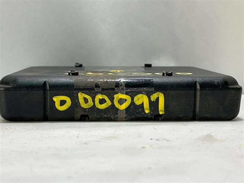 Chasis ECM ABS asiento delantero debajo del lado del pasajero compatible con 91-97 ISUZU RODEO 3794355 Foto 4 de 4