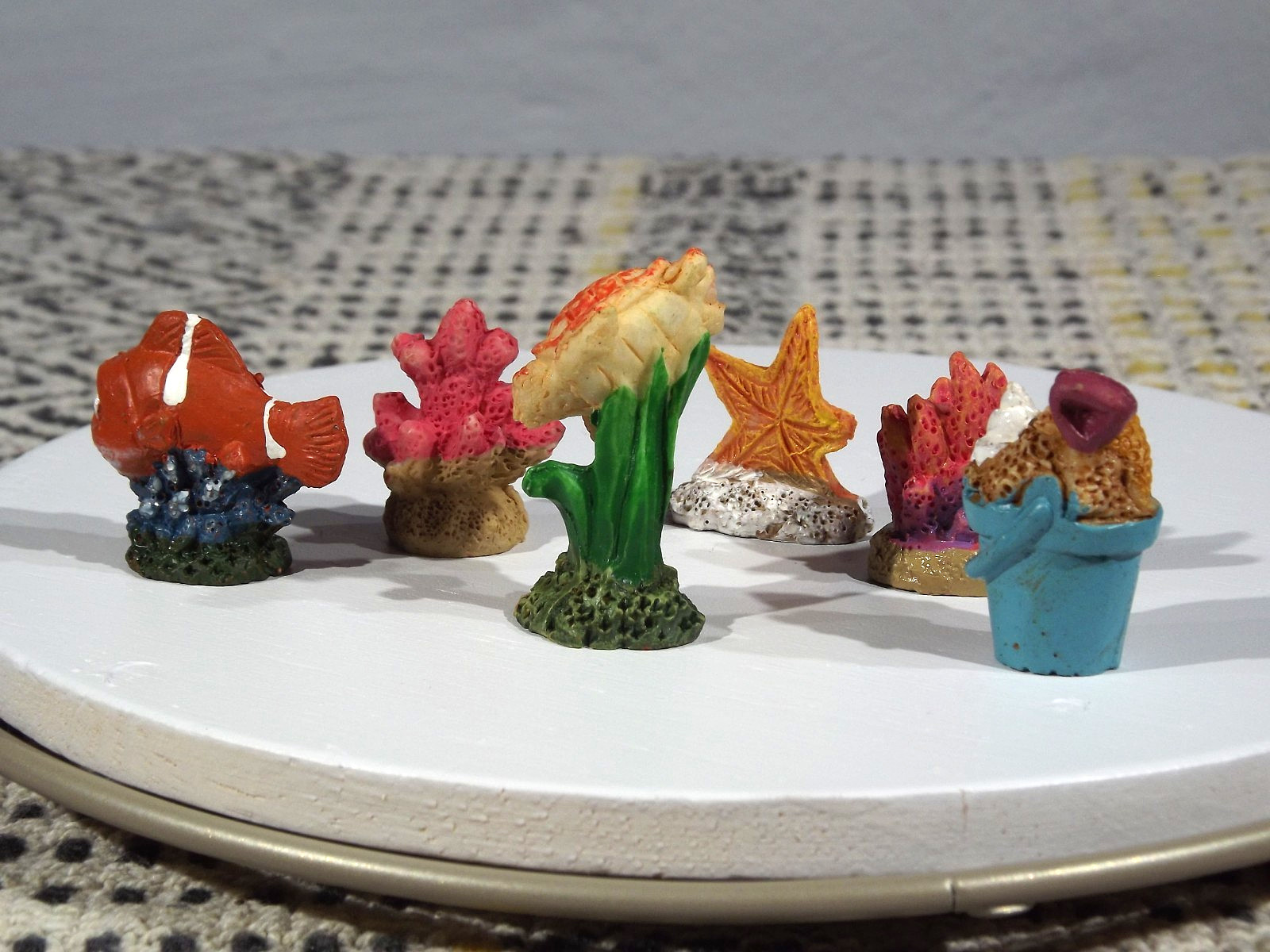Sea Garden Set - Clown Fish - Starfish - Sea Turtle - Coral - Sand Bucket