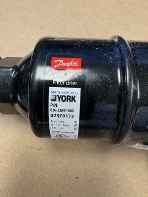 NEW Danfoss / York DML 085FS Eliminator Hermetric Filter Drier HCFC/HFC 023Z0173