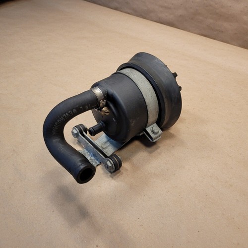 Ferrari 360 Power Steering Reservoir W/ Bracket 167002 - Picture 3 of 6