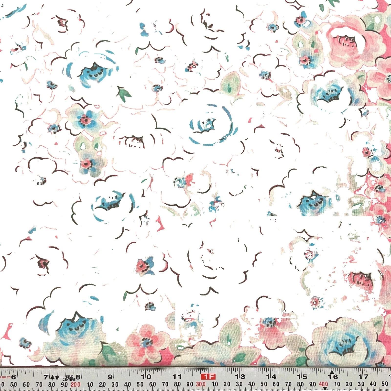 Cotton Floral Antique/Vintage Craft Fabrics