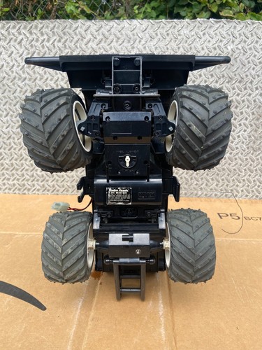 RADIO SHACK RC WILD HORSE 4X4 POTENTE CAMIÓN MONSTRUO 7,2 V SIN CONTROL REMOTO LEER - Imagen 9 de 13