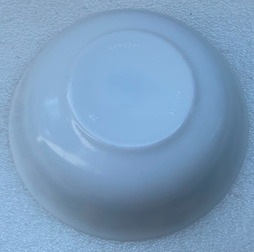 ARCOPAL GLENWOO Blue White Floral Milk Glass Cereal Bowl 6.25” - Picture 3 of 3