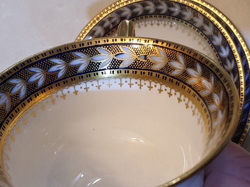 4 Vintage Aynsley English Bone China Gilt Cobalt Blue Trios teacup saucer plate - Picture 12 of 20