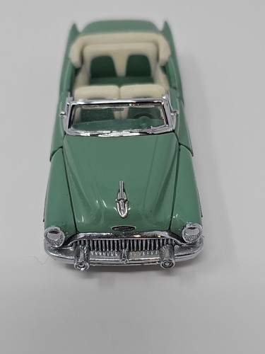 Franklin Mint Precision Model 1953 Buick Skylark 1/43 diecast scale model car - Picture 6 of 8