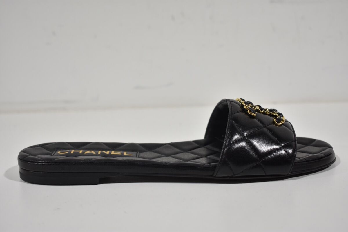 Chanel 23P Black Chain Gold CC Logo Quilted Mules Slide Chanel 23P Black Chain Gold CC Logo Quilted Mules Slide