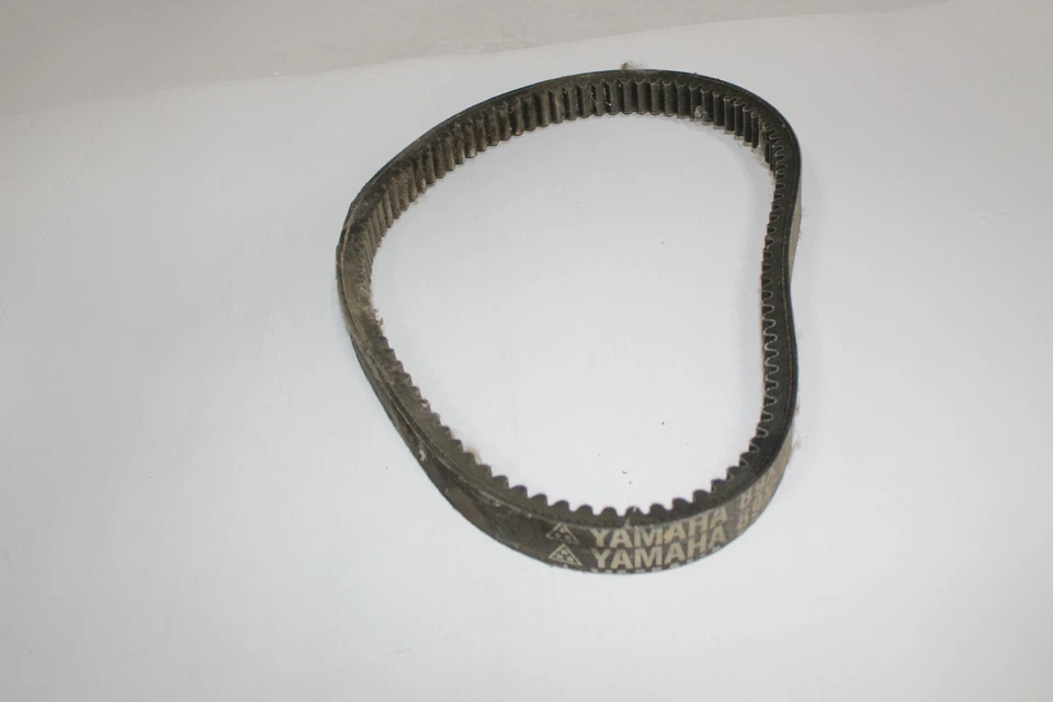 1989 YAMAHA OVATION LE OEM V-РЕМЕНЬ 820-17641-01-00 - Изображение 4 из 4