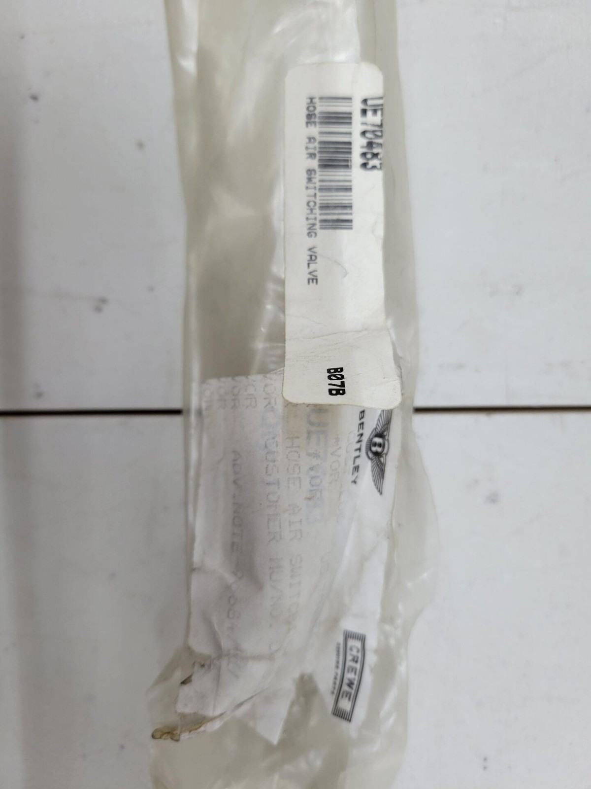 Rolls Royce & Bentley Hose Air Switching Valve UE70483