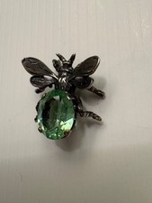 spilla ape vintage Guglielmo Cini SS 925 con cristallo verde smeraldo