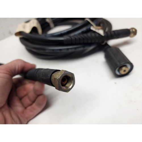 Lot 2 Pressure Washer Hose, 3000 PSI, 25ft. x 1/4in., 15mm x M22 Connectors - Picture 7 of 9