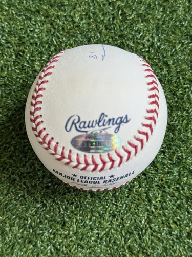 Johnny Damon Autographed MLB Baseball - Picture 6 of 11