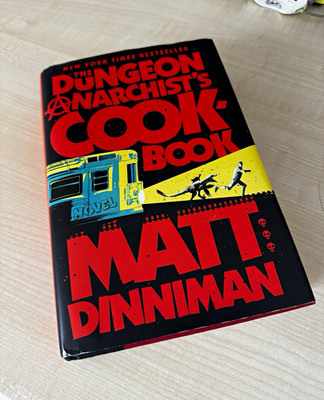 The Dungeon Anarchist's Cookbook: Dungeon Crawler Carl 3 Matt Dinniman HB Ace EN