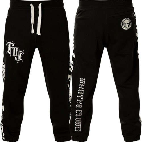ФАКТ ИЗ ЖИЗНИ: Спортивные штаны разыскиваемого клоуна JH-11 Schwarz Herren
