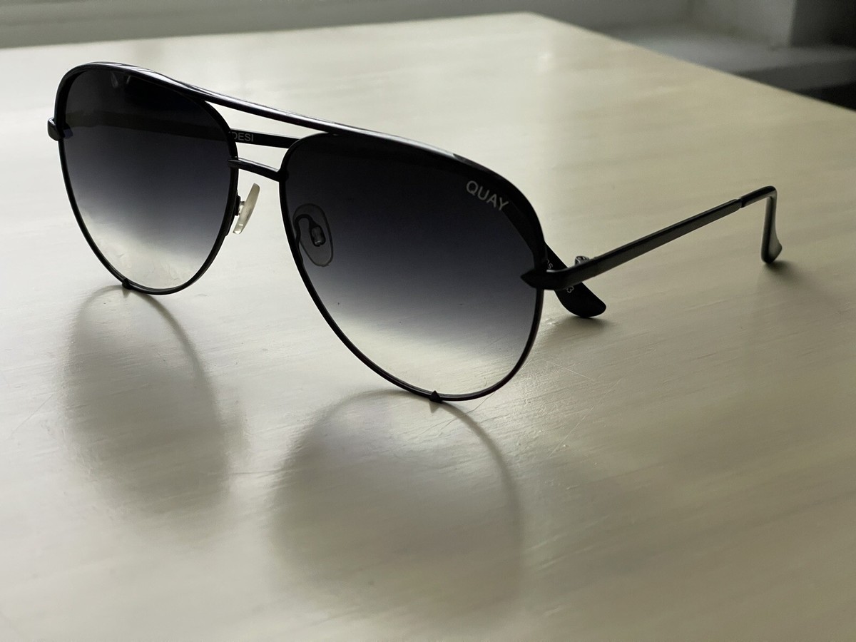 QUAY AUSTRALIA HIGH KEY Black Fade Sunglasses Case Desi Perkins