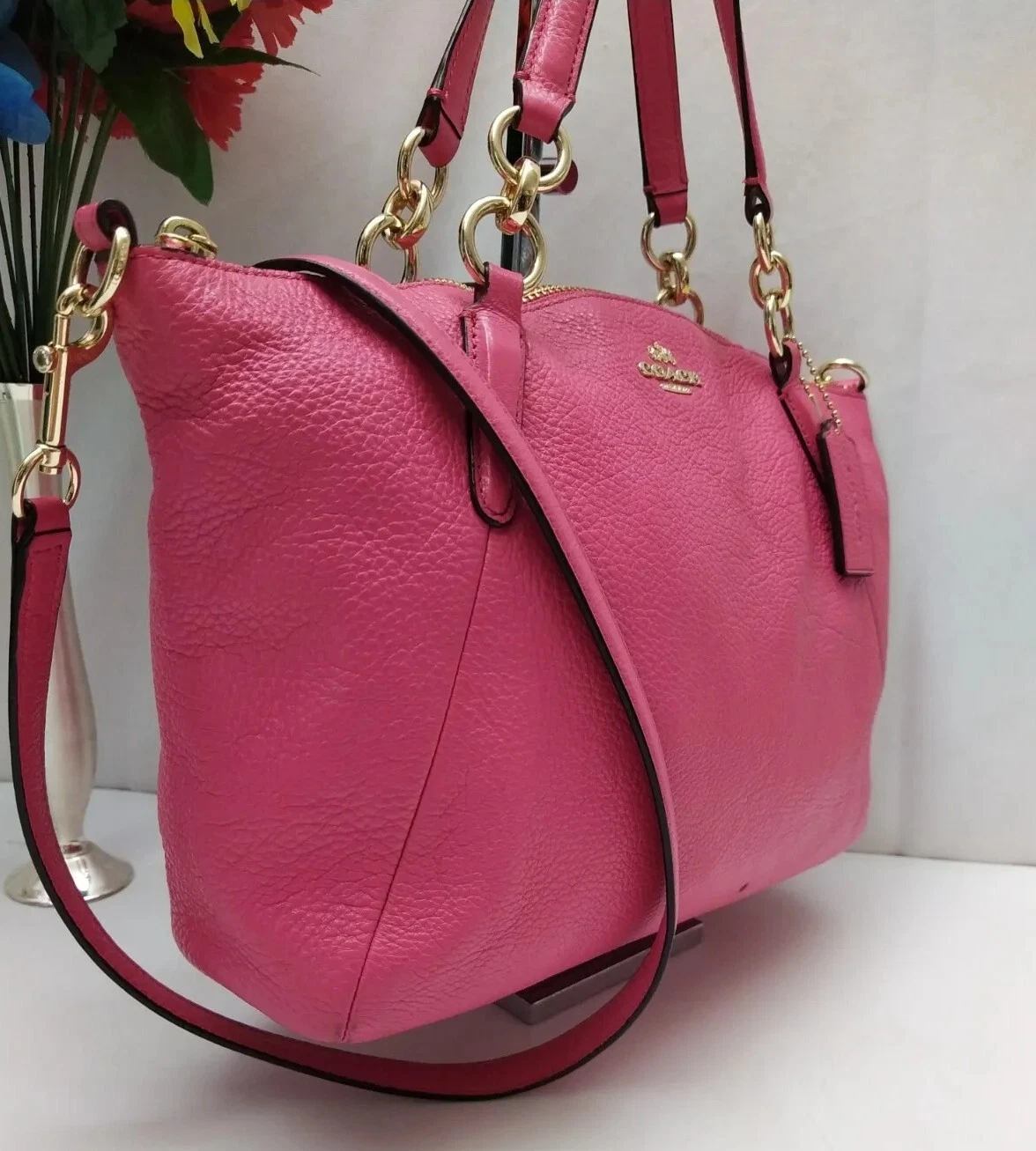 Borsa a tracolla Coach in pelle rosa rossastro media con cerniera