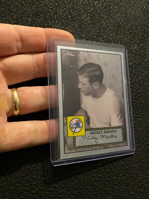 MICKEY MANTLE Memorabilia Card New York Yankees Baseball 2007 Topps Chrome MLB