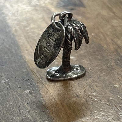 Worn Off Mark Sterling Silver Florida Palm Tree Charm 3.66 Grams