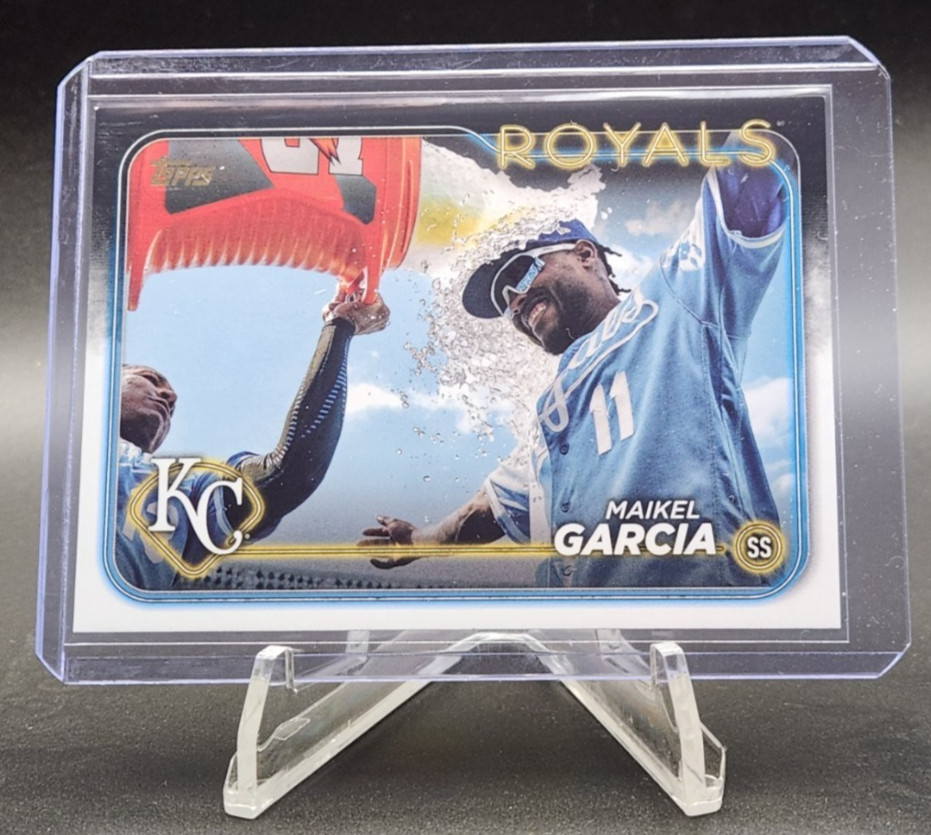 Maikel Garcia 2024 Topps Golden Mirror Image Variations #342 Royals TOP 10 WAR