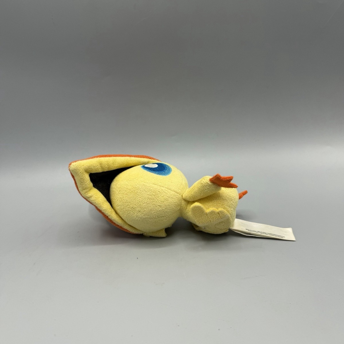 Pokemon Center Victini 6