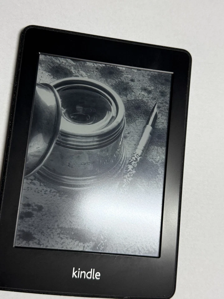 amazon kindle paperwhite 6th gen 4gb no ads built in light black e-reader good - Photo 3/4