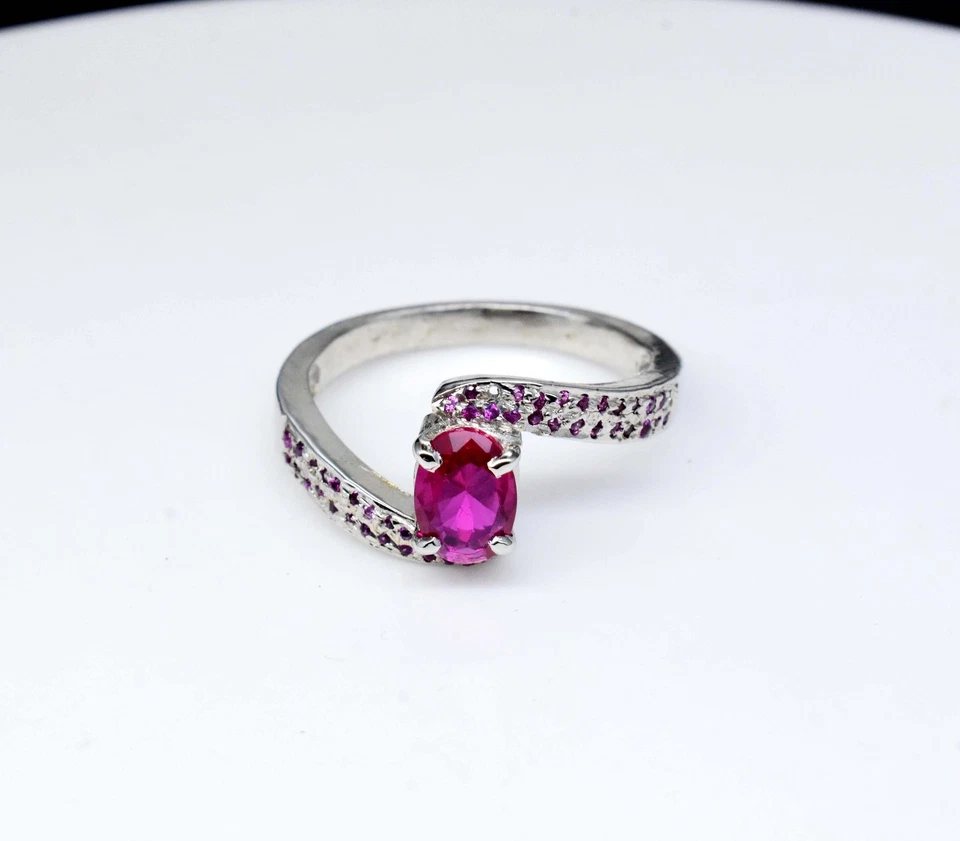 Anello con borchie in argento sterling 925 con rubino rosso naturale e... - Immagine 4 di 4