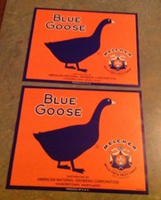 Lot Of 2 Vintage Blue Goose Bella Vista Fruit Farms Signs Hagerstown MD