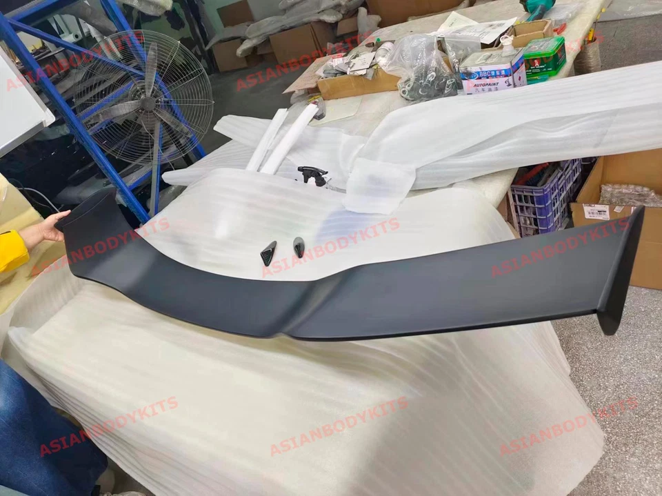 FRP REAR WING SPOILER for CHEVROLET CORVETTE C8 2020+ - Imagem 4 de 4