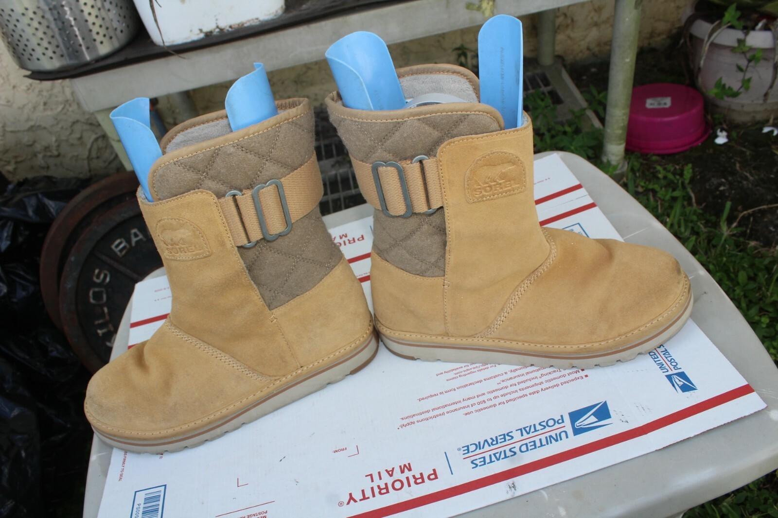 sorel newbie suede ankle boots