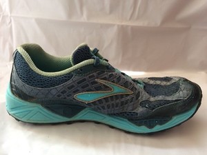 brooks cascadia 7 womens green