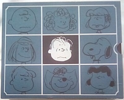 Peanuts 洋書 8冊セット Charles M. Schulz s-l400.jpg