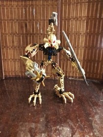 LEGO BIONICLE: Glatorian set of 3 Malum (8979) Strakk (8982) and Vorox (8983)